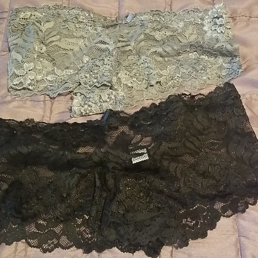 Sexy, lacy boy shorts panties